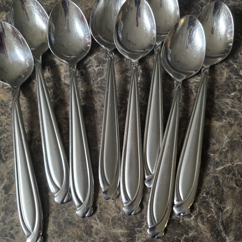 Hampton‎ Silversmiths 18/8 Stainless Steel Dinner Spoons Set of 8 Glossy Korea - Picture 2 of 6